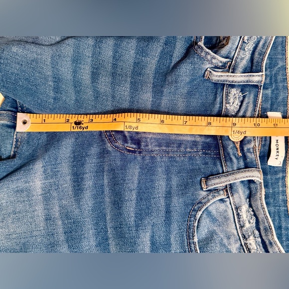 Flying Monkey Distressed Skinny Jeans | Raw Hem | Dark Wash, Women’s size 27 - Picture 6 of 9